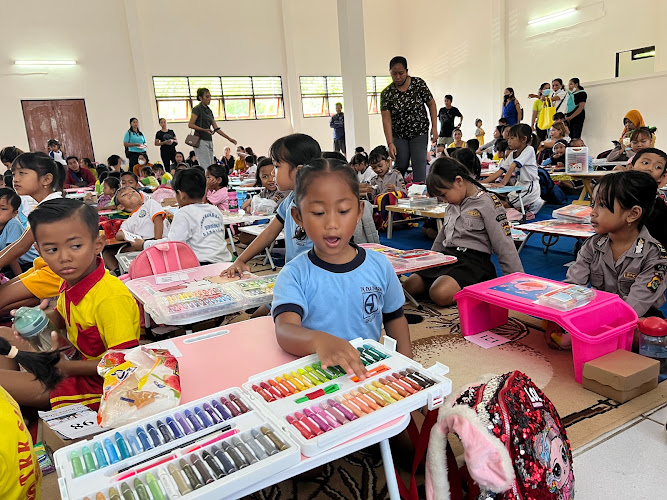 Mengenal Lebih Dekat Sekolah di Kabupaten Buleleng: Menyajikan Informasi Lengkap tentang Jumlah Tempat Tempat Pendidikan di Daerah Ini
