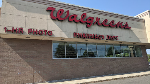 Drug Store «Walgreens», reviews and photos, 905 New Durham Rd, Edison, NJ 08817, USA