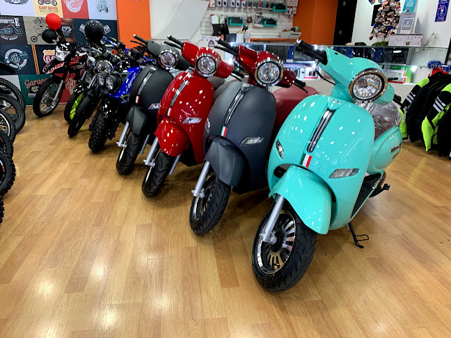 Comentarios y opiniones de Moto Place