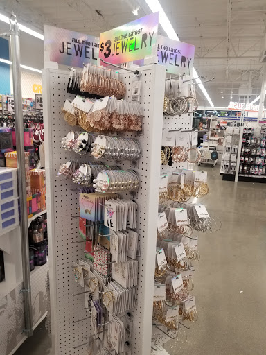 Five Below image