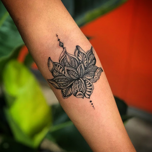 Tattoo Shop «Earthbound Tattoo», reviews and photos, 490 Orange Ave, Sand City, CA 93955, USA