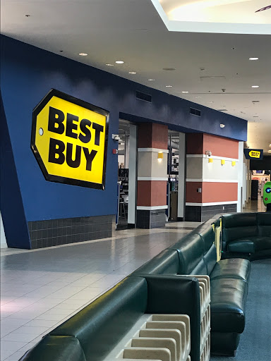 Electronics Store «Best Buy», reviews and photos, 470 Lewis Ave, Meriden, CT 06451, USA