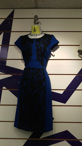 Outlet Store «TV Fashion Outlet Dallas Location», reviews and photos, 1505 Wycliff Ave, Dallas, TX 75207, USA