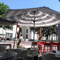 Atmosphère du Restaurant la Potinière - Salon de Thé à Aix-les-Bains - n°4