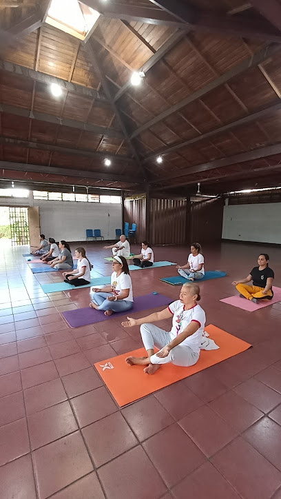 Clases de Yoga SUMA @IngridYogaConexion - detrás del Polideportivo Las Delicias, C. Fermin Toro, Maracay 2104, Aragua, Venezuela