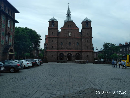 Hotele żyją przez cały rok Katowice