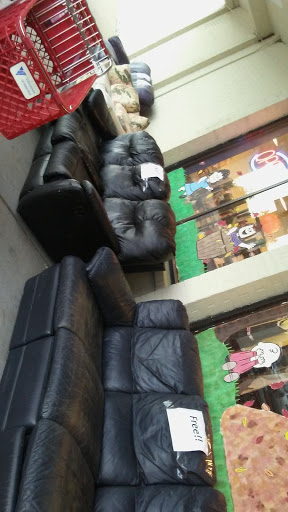 Thrift Store «Volunteers of America Thrift Store», reviews and photos, 1135 N Belsay Rd, Burton, MI 48509, USA
