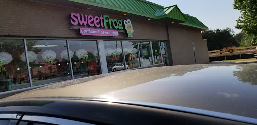 Frozen Yogurt Shop «sweetFrog Premium Frozen Yogurt», reviews and photos, 10040 Sliding Hill Rd, Ashland, VA 23005, USA