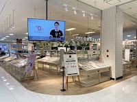 OWNDAYS イオン北谷