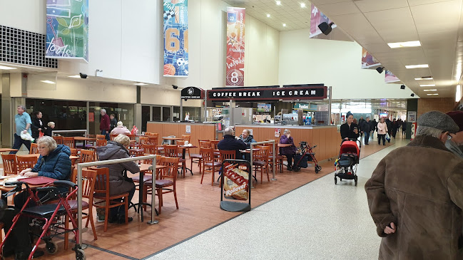 Reviews of Belle Vale Shopping Centre in Liverpool - Shopping mall