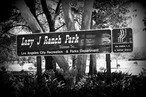 Park «Lazy J. Ranch Park», reviews and photos, Valley Circle & Ingomar St, Canoga Park, CA 91304, USA