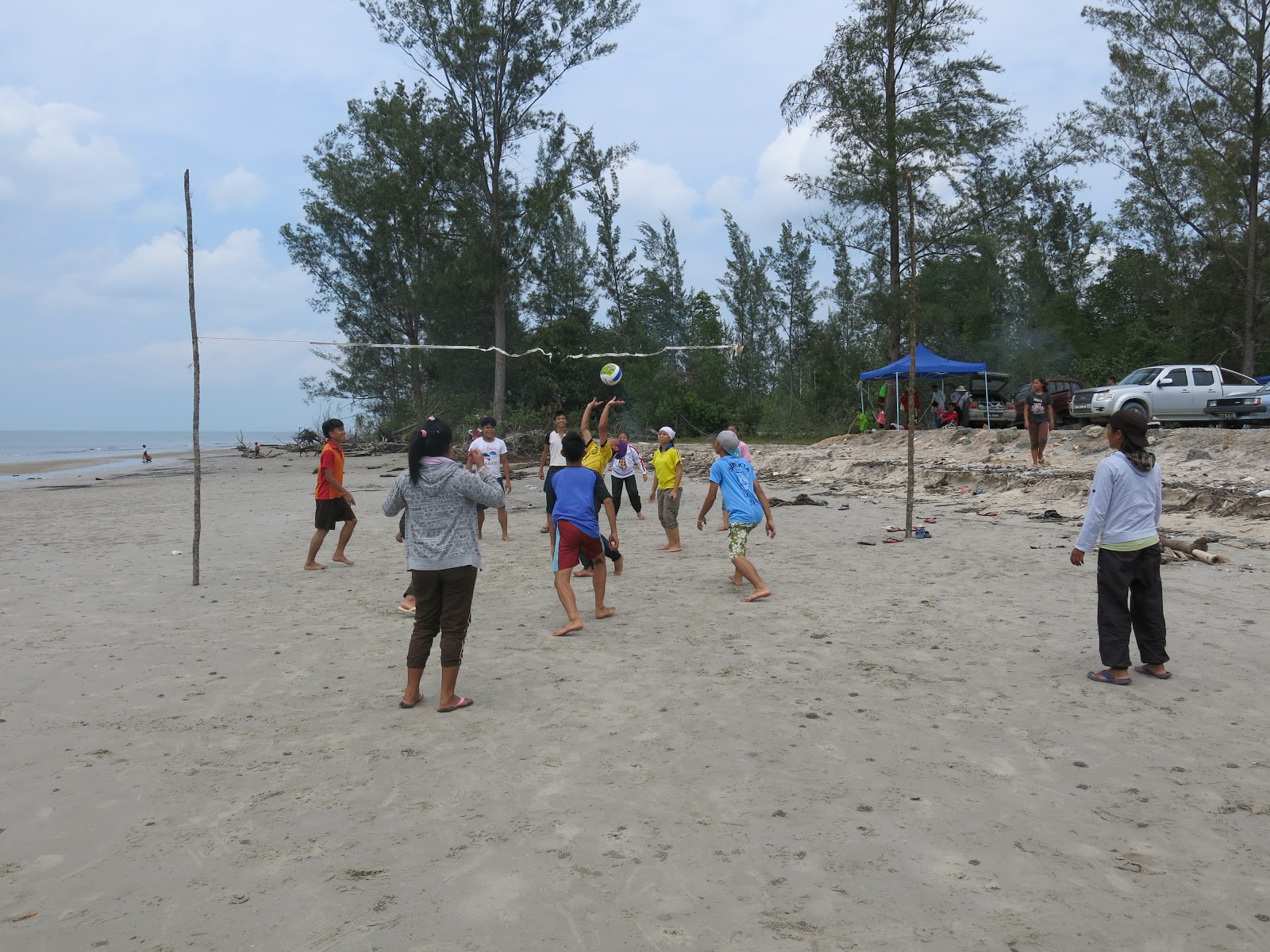 Foto von Torongguh Beach mit türkisfarbenes wasser Oberfläche