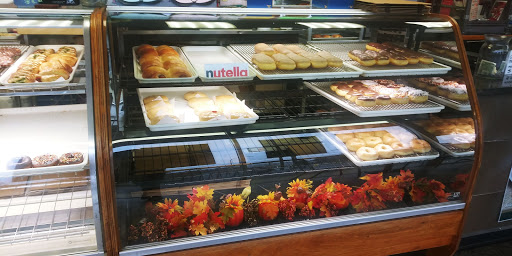 Donut Shop «Dallas Donuts», reviews and photos, 1930 6th St, Bremerton, WA 98337, USA