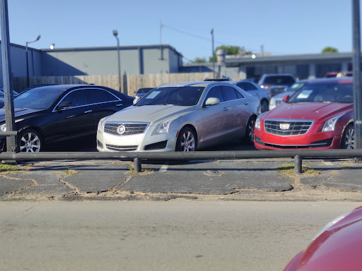 Used Car Dealer «DriveTime Used Cars», reviews and photos, 821 E Division St, Arlington, TX 76011, USA