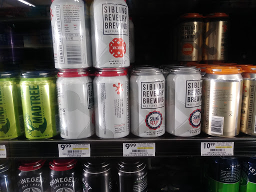 Supermarket «Giant Eagle Supermarket», reviews and photos, 14100 Detroit Ave, Lakewood, OH 44107, USA