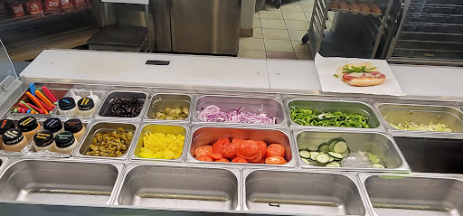 Restaurant «SUBWAY®Restaurants», reviews and photos, 953 W Beale St, Kingman, AZ 86401, USA