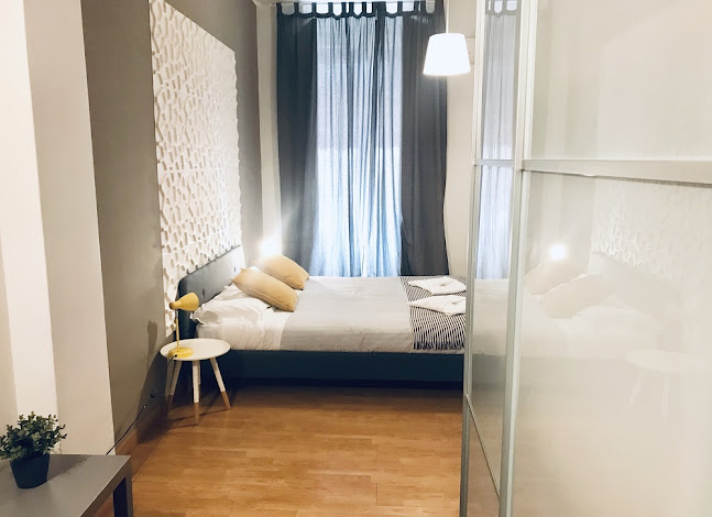 Recensioni di B&B Stesicoro InHabit : B&B Catania - Via Etnea - Piazza Stesicoro a Aci Castello - Hotel