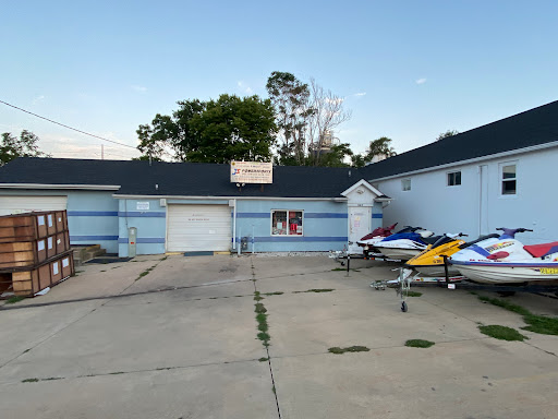 Snowmobile Dealer «JS Powersports LLC», reviews and photos, 823 Rockford Rd SW, Cedar Rapids, IA 52404, USA