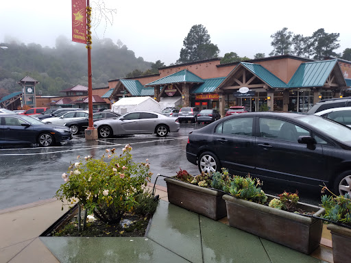 Shopping Mall «Crystal Springs Shopping Village», reviews and photos, 100 De Anza Blvd, San Mateo, CA 94402, USA