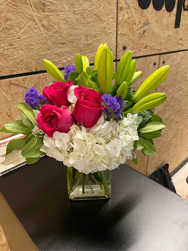 Florist «Midwood Flower Shop», reviews and photos, 2415 Central Ave, Charlotte, NC 28205, USA