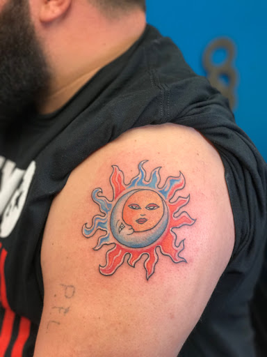 Tattoo Shop «Artistic Skin Designs Inc», reviews and photos, 9747 E US Hwy 36, Avon, IN 46123, USA