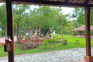 Casco de Residencial La Hacienda image