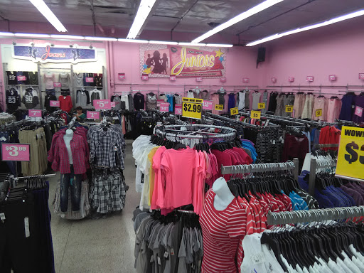 Discount Store «Fallas Discount Stores», reviews and photos, 19719 Sherman Way, Winnetka, CA 91306, USA