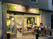 Café du Restaurant hawaïen Aloha pokē bar & thaï street food à Bourg-en-Bresse - n°4