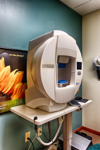 Optometrist «Park Family Eye Care», reviews and photos, 9 S Lincolnway St, North Aurora, IL 60542, USA