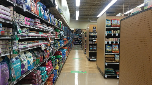 Pet Supply Store «Petco Animal Supplies», reviews and photos, 240 Upland Square Dr, Stowe, PA 19464, USA