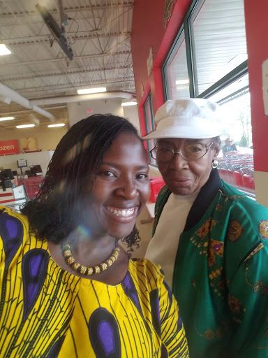 Grocery Store «Save-A-Lot», reviews and photos, 7240 S Stony Island Ave, Chicago, IL 60649, USA