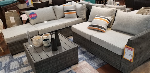 Furniture Store «Slumberland Furniture», reviews and photos, 15794 Grove Cir N, Maple Grove, MN 55369, USA