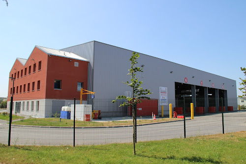 Centre de recyclage Centre de tri et traitement des déchets professionnels - Veolia Bonneuil-sur-Marne