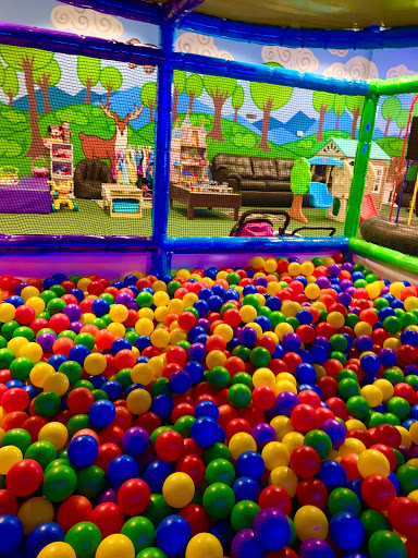 Wigglin’ Out Indoor Playground