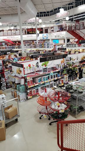 Department Store «BrandsMart USA», reviews and photos, 821 SW Natura Blvd, Deerfield Beach, FL 33441, USA