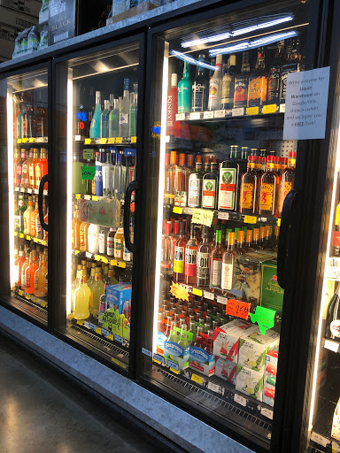 Liquor Store «Liquor Warehouse», reviews and photos, 2125 E Division St, Arlington, TX 76011, USA