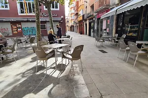 Cafè Plaça image