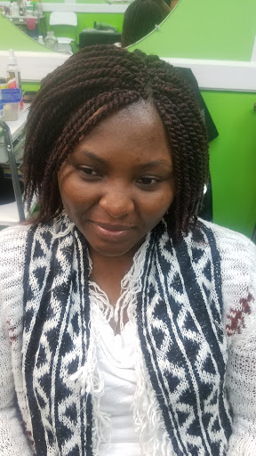 Hair Salon «Tess African Hair Braiding & Beauty Supply», reviews and photos, 4716 Kirkwood Hwy, Wilmington, DE 19808, USA