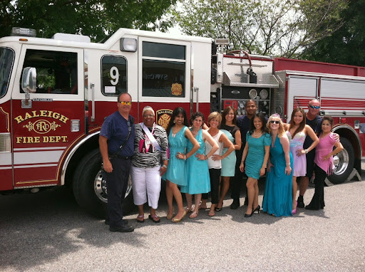 Hair Salon «Sweet T Salon», reviews and photos, 404 E Six Forks Rd #181, Raleigh, NC 27609, USA
