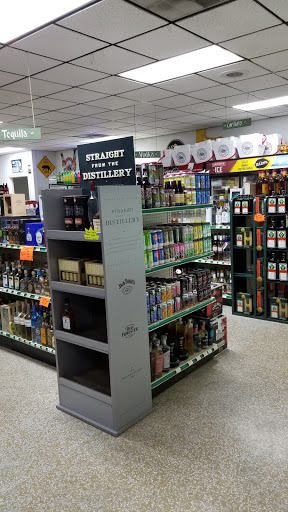 Liquor Store «Spirits Of Granbury Liquor & Wine», reviews and photos, 840 E Hwy 377, Granbury, TX 76048, USA