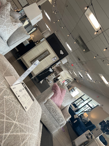 Furniture Store «Value City Furniture», reviews and photos, 7500 Brookpark Rd, Cleveland, OH 44129, USA