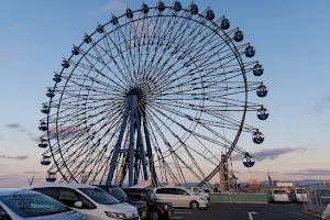 Marinoa City Skywheel (Ferris wheel) image