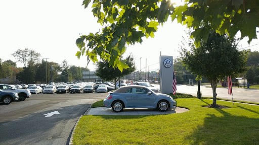 Volkswagen Dealer «Reydel Volkswagen, Sales & Service Center, Edison New Jersey VW Dealer», reviews and photos, 2034 NJ-27, Edison, NJ 08817, USA
