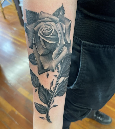 Tattoo Shop «Illinois Tattoo Co», reviews and photos, 109 W Monroe St, Bloomington, IL 61701, USA