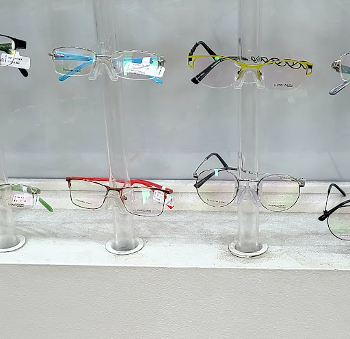 Eye Care Center «Stanton Optical», reviews and photos, 7350 Madison Ave, Fair Oaks, CA 95628, USA