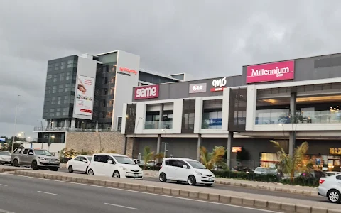 Baía Mall image