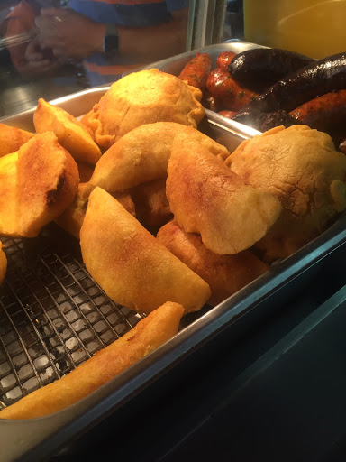 Colombian Restaurant «El Balcon de las Americas - Coral Springs», reviews and photos, 7932 W Sample Rd, Margate, FL 33065, USA