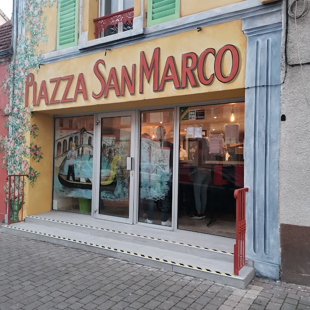 Piazza San Marco 10100 Romilly-sur-Seine