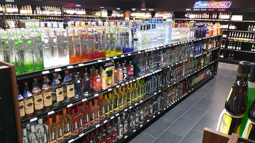 Liquor Store «Enfield Liquor and Wine», reviews and photos, 920 Enfield St, Enfield, CT 06082, USA