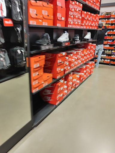 Sporting Goods Store «Nike Factory Store», reviews and photos, 1600 Saratoga Ave #213, San Jose, CA 95129, USA